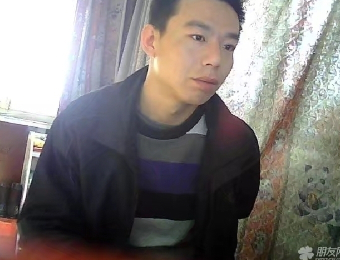 向钱奔跑的第一张照片--漳州相亲服务中心