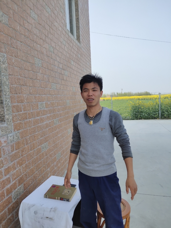 雷的第一张照片--漳州相亲服务中心