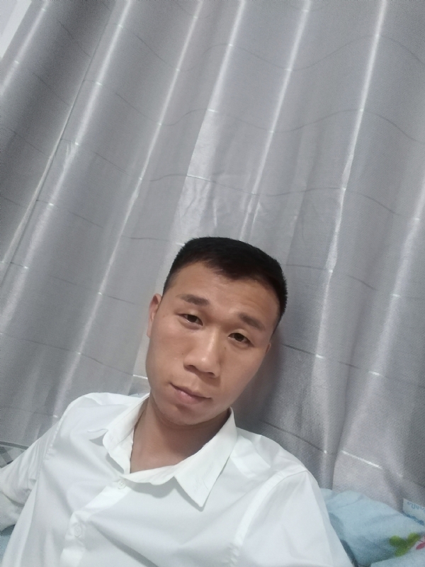 不器的第一张照片--漳州相亲服务中心