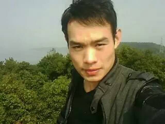 明镜的第一张照片--漳州相亲服务中心
