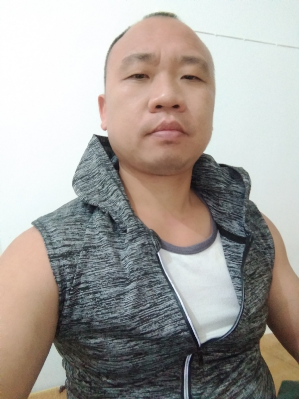 whm的第一张照片--漳州相亲服务中心