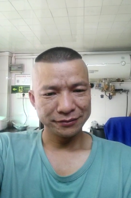自创生涯的第一张照片--漳州相亲服务中心
