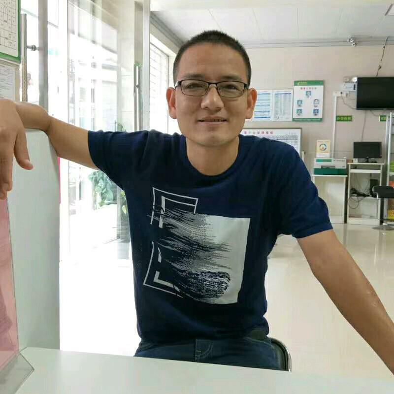人生就像高尔夫的第二张照片--漳州相亲服务中心