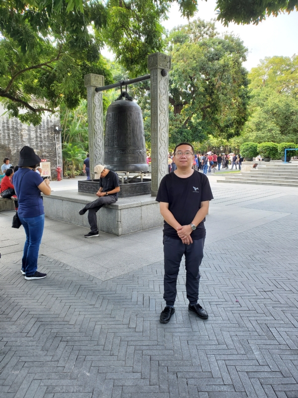 杨昊的第一张照片--漳州相亲服务中心