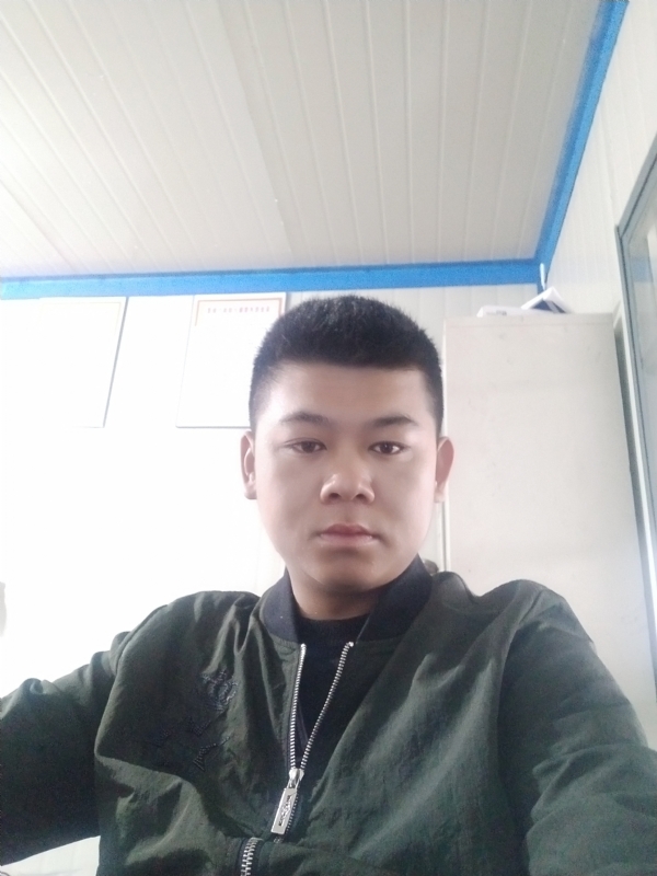 少校的第一张照片--漳州相亲服务中心