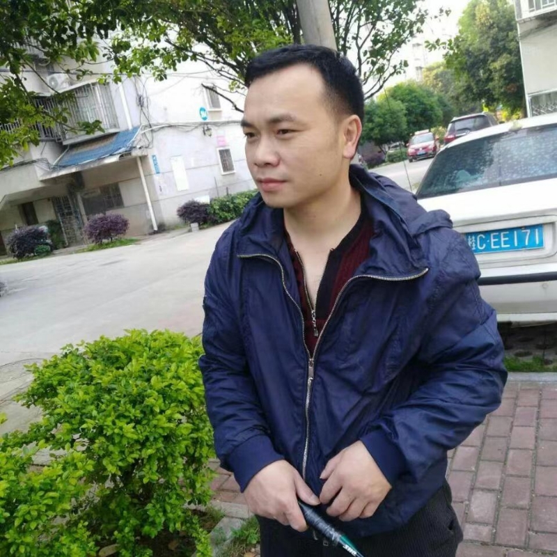 灰色足迹的第一张照片--漳州相亲服务中心