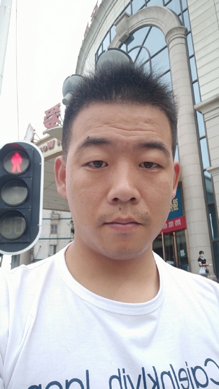 夜空的第一张照片--漳州相亲服务中心