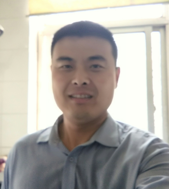 李伟的第一张照片--漳州相亲服务中心