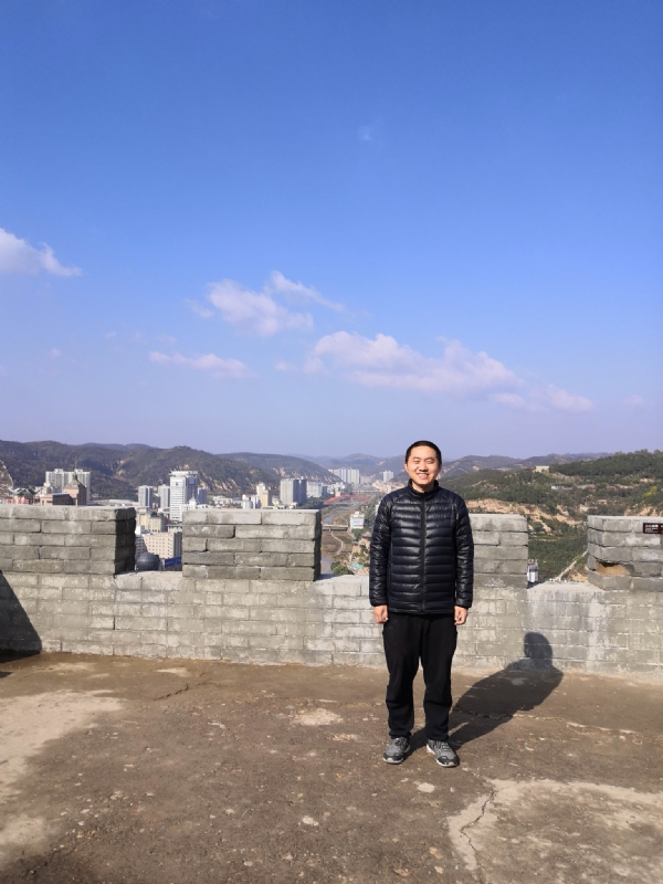 人间不值得的第一张照片--漳州相亲服务中心