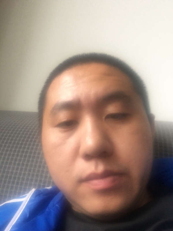 人间不值得的第三张照片--漳州相亲服务中心