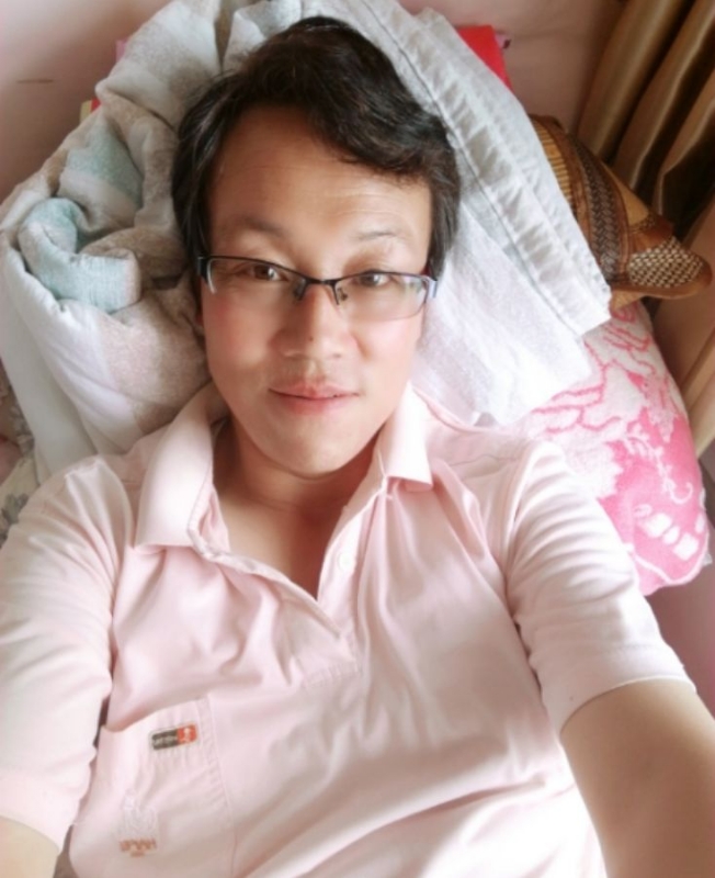 一吻天荒的第一张照片--漳州相亲服务中心