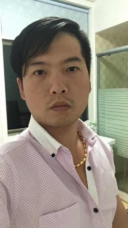 彬彬有礼的第一张照片--漳州相亲服务中心