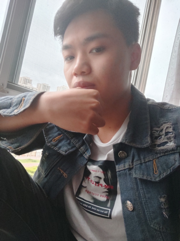 鬼卿的第四张照片--漳州相亲服务中心