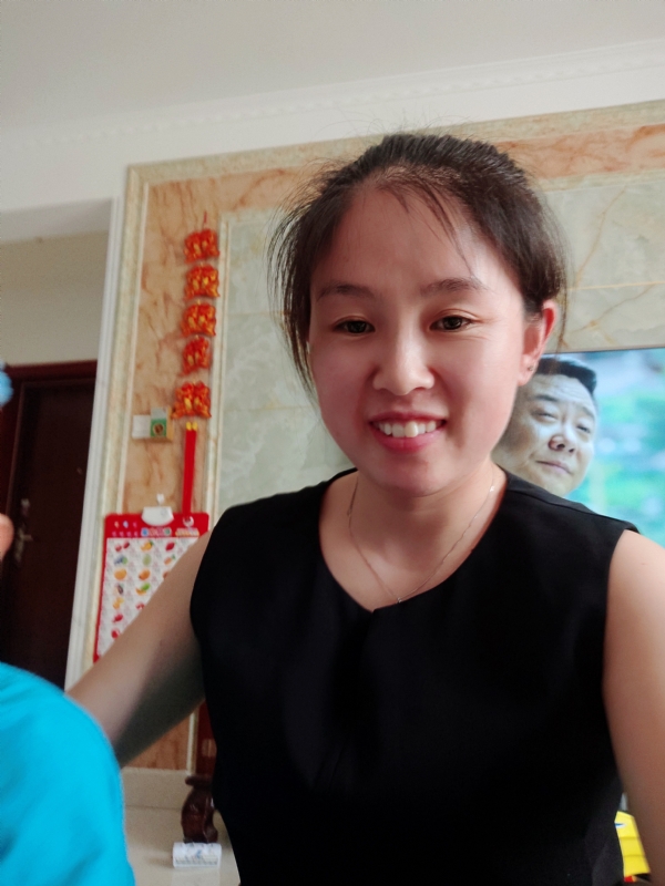 睿智的第一张照片--漳州相亲服务中心