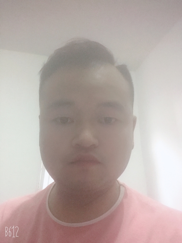 魏庆伟o的第一张照片--漳州相亲服务中心