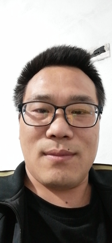 华子的第一张照片--漳州相亲服务中心