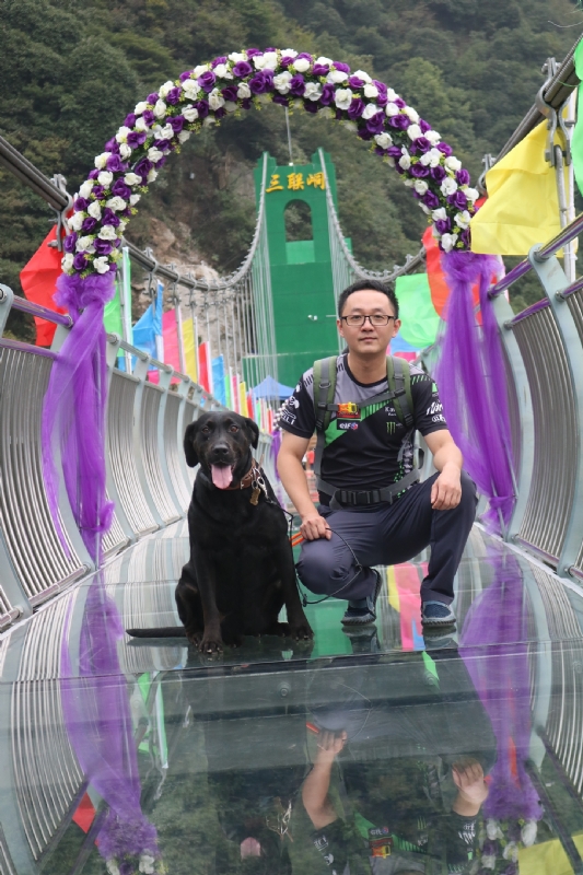 离人的第一张照片--漳州相亲服务中心