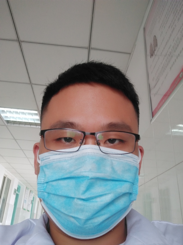风轻云淡的第一张照片--漳州相亲服务中心