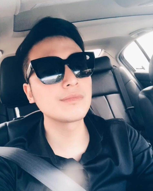 沉稳的第一张照片--漳州相亲服务中心