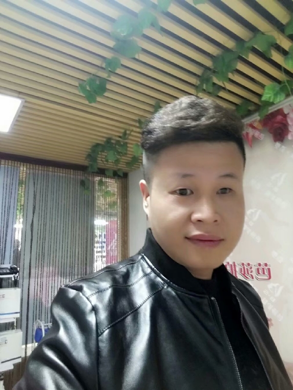 萧郎的第一张照片--漳州相亲服务中心
