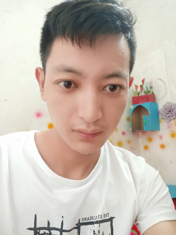 孙裕佳的第二张照片--漳州相亲服务中心