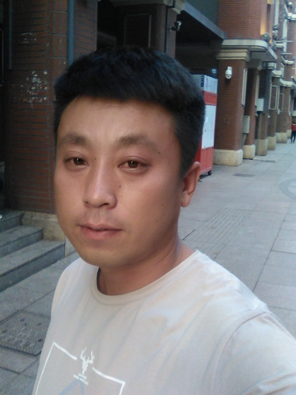 冰冷的心的第一张照片--漳州相亲服务中心