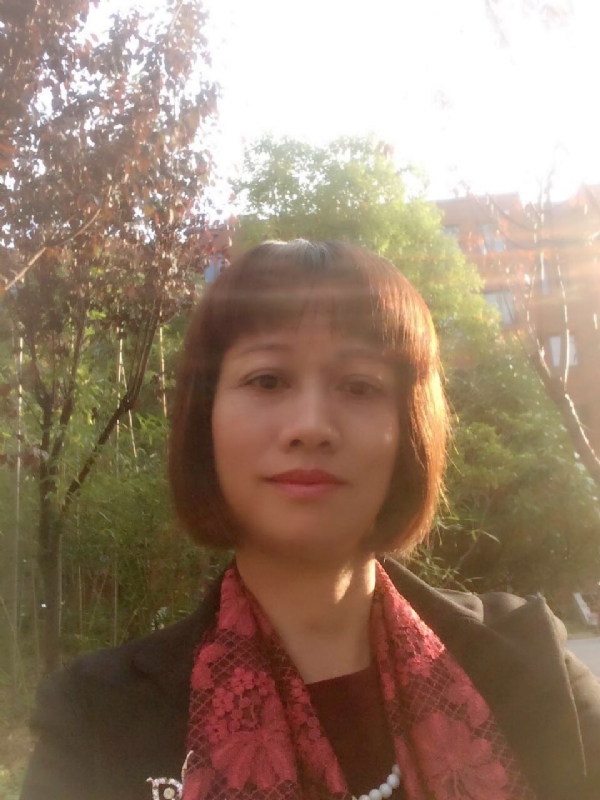 张馨方的第一张照片--漳州相亲服务中心