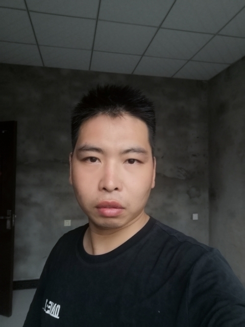 李益波的第一张照片--漳州相亲服务中心