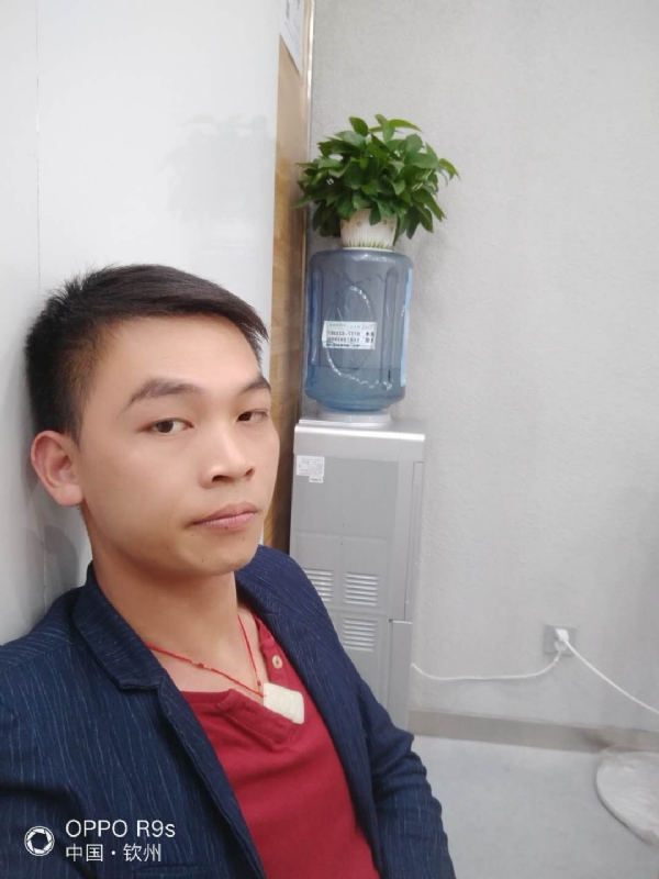 只想好好的爱一个人的第一张照片--漳州相亲服务中心