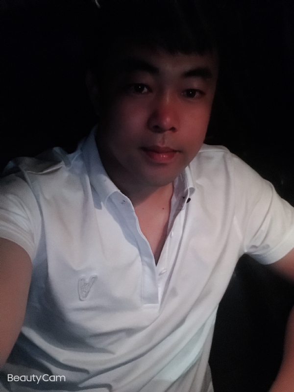 张苹果的第一张照片--漳州相亲服务中心