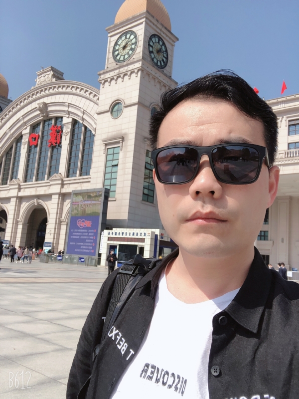 楚河畔的第一张照片--漳州相亲服务中心