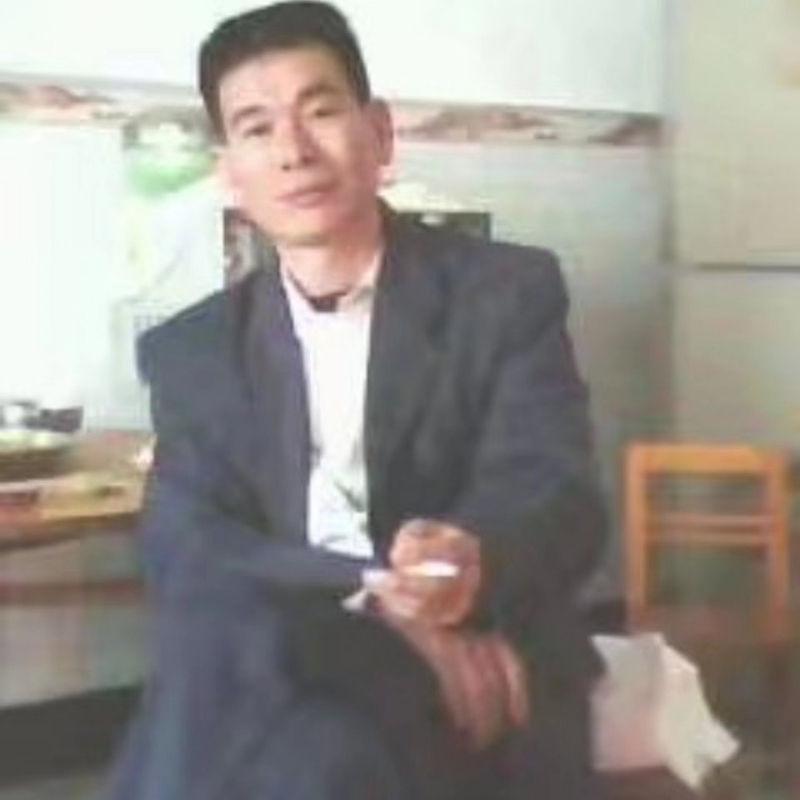 阳光照耀的第一张照片--漳州相亲服务中心