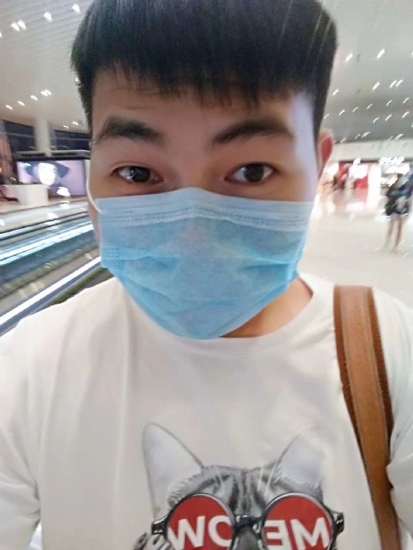 咔咔一顿的第一张照片--漳州相亲服务中心