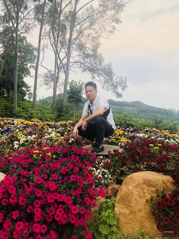 小郑的第一张照片--漳州相亲服务中心