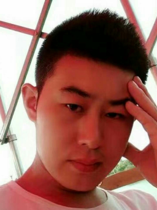 淡漠的第二张照片--漳州相亲服务中心