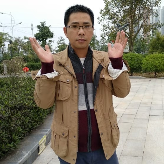 nnleimin的第一张照片--漳州相亲服务中心