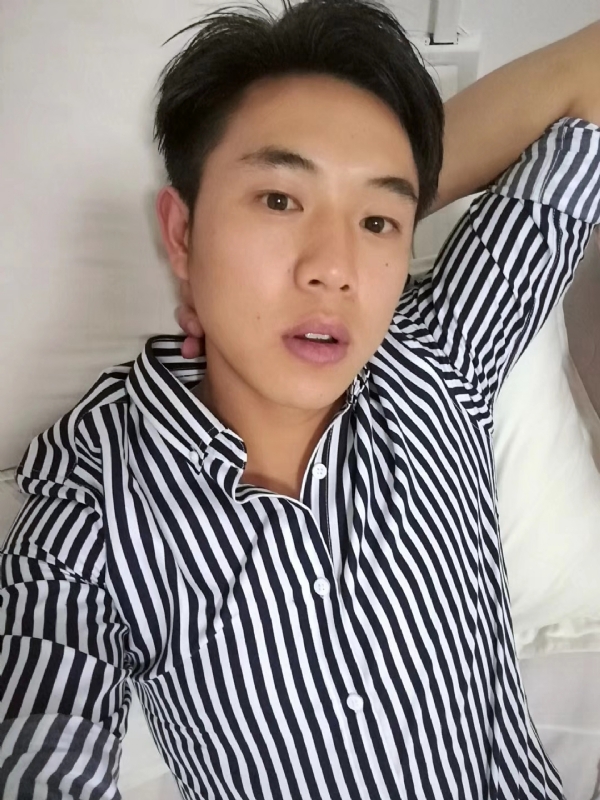 小雷的第二张照片--漳州相亲服务中心
