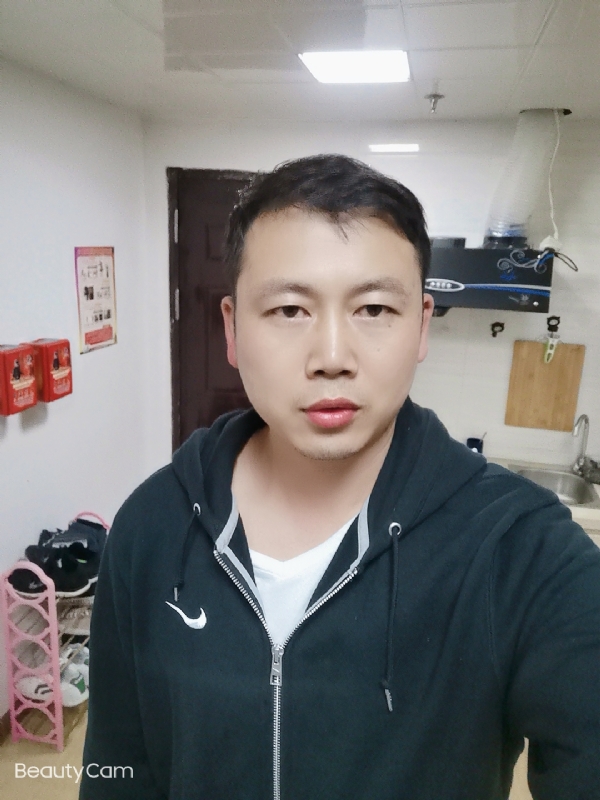 暖暖的风的第一张照片--漳州相亲服务中心