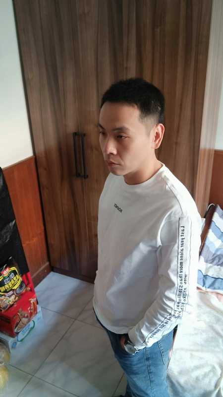 没有蜡笔的小航的第一张照片--漳州相亲服务中心