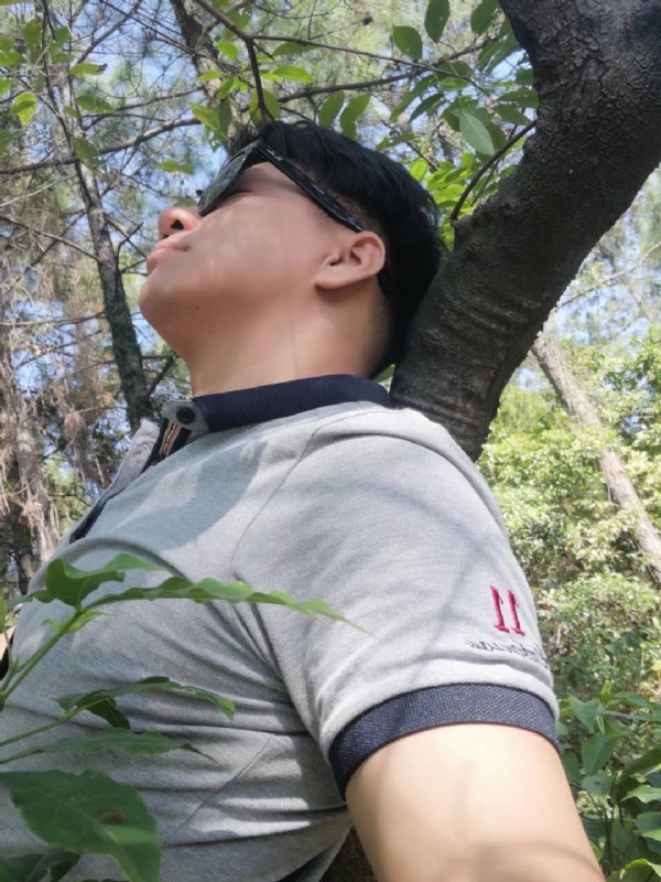 新丁的第一张照片--漳州相亲服务中心