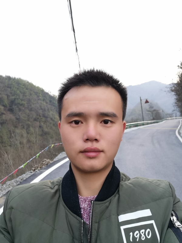 年华零落成诗的第一张照片--漳州相亲服务中心