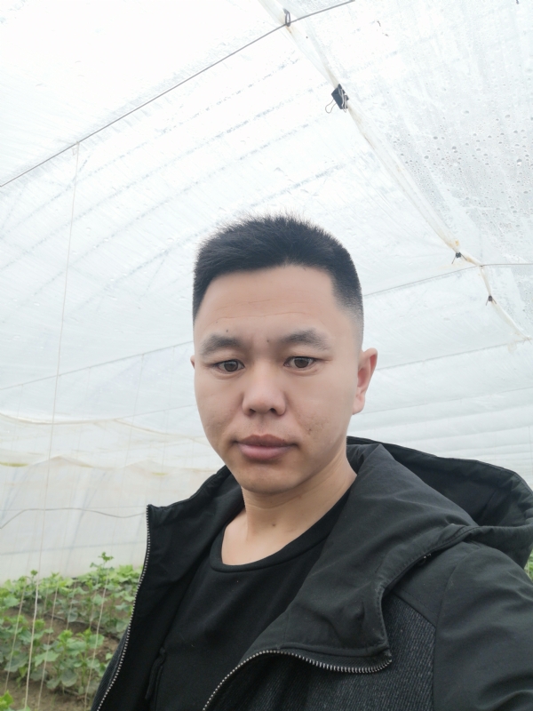 宇成的第一张照片--漳州相亲服务中心