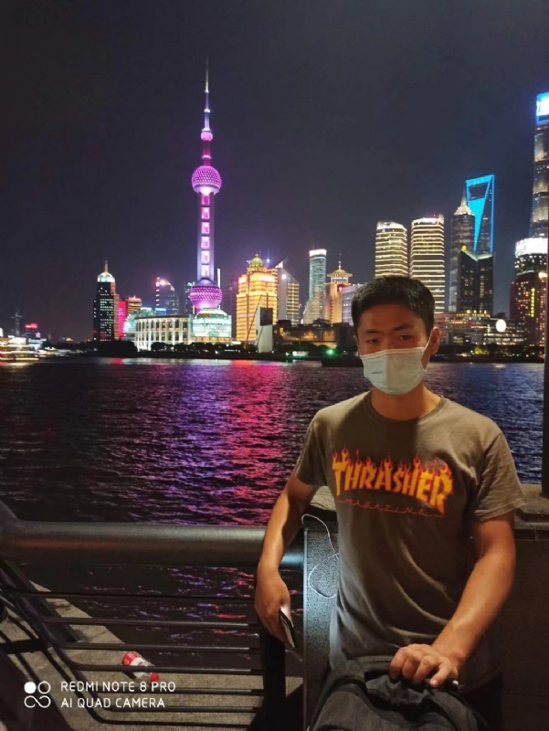 干草铺沙里飞的第一张照片--漳州相亲服务中心