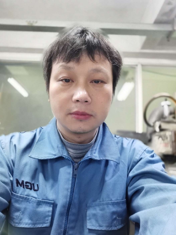 伤心人的第一张照片--漳州相亲服务中心