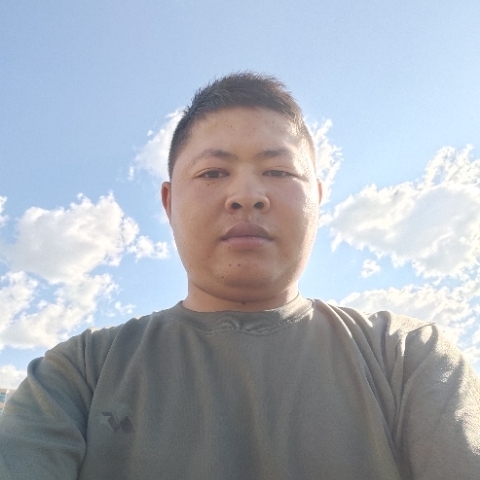 马的第一张照片--漳州相亲服务中心