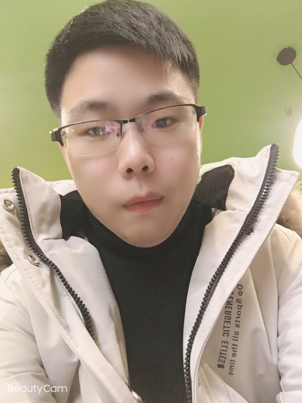 随缘的第一张照片--漳州相亲服务中心