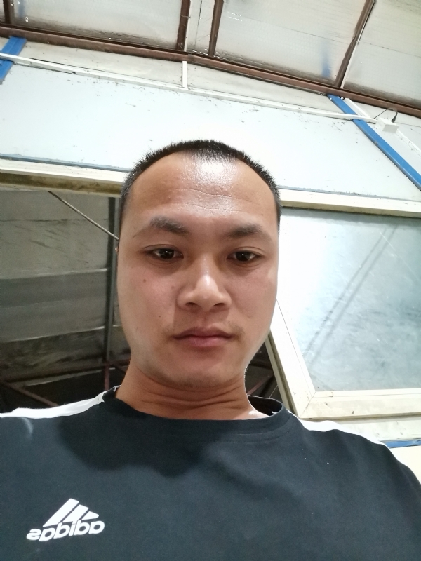 真心交友的第一张照片--漳州相亲服务中心