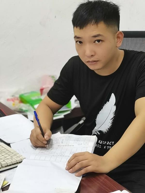 寻找另一伴的第一张照片--漳州相亲服务中心