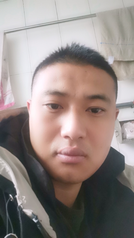 烟花再美不过瞬间的第一张照片--漳州相亲服务中心