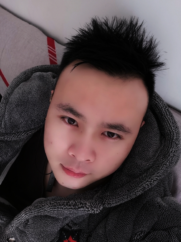 明明的第一张照片--漳州相亲服务中心